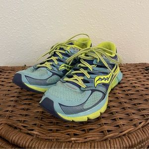 Saucony Zealot IsoFit PowerGrid+ Women Running Shoe
